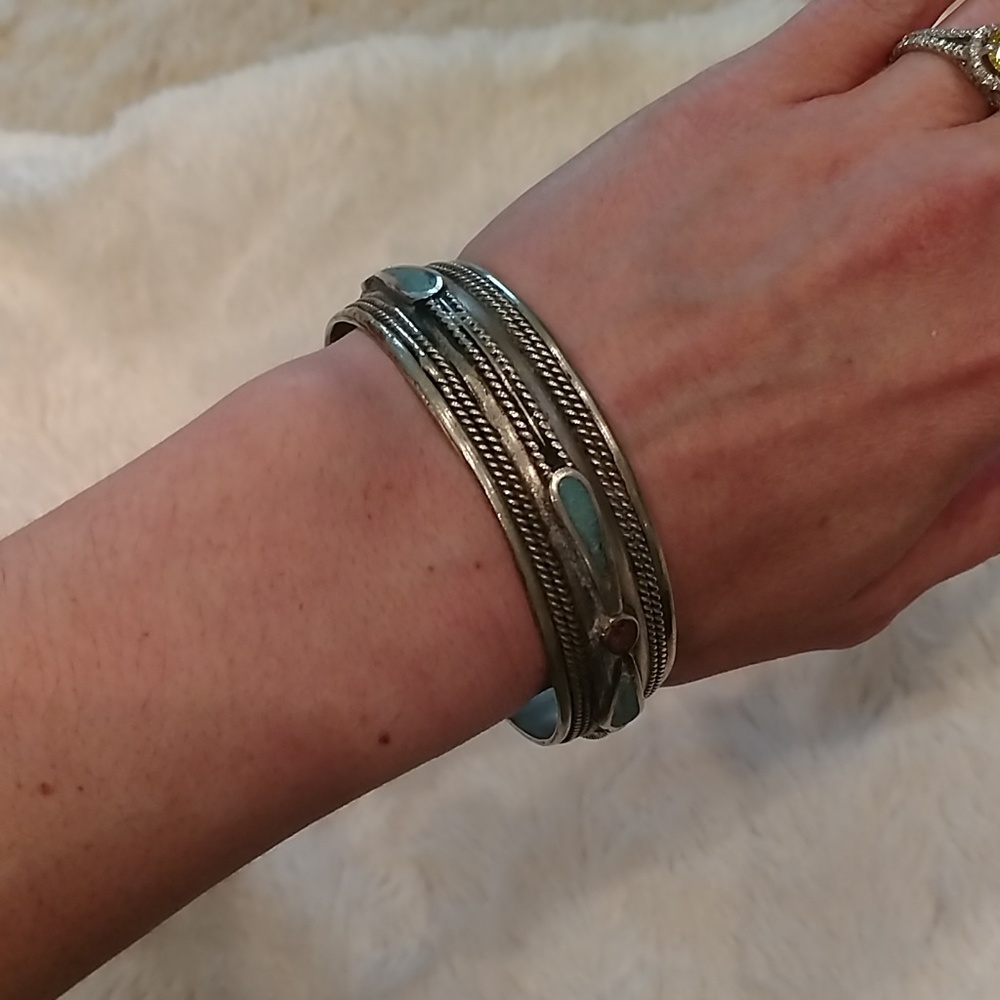 Vintage Turquoise & Coral Sterling Silver Bracelet - Picture 5 of 6